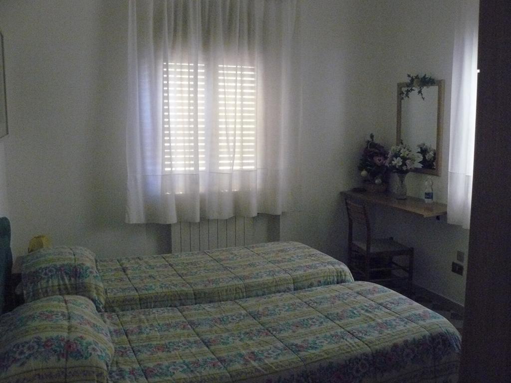 Отель Il Pozzo Della Citerna Кастельнуово-Берарденга Экстерьер фото